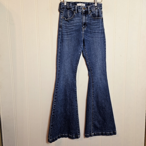 Kancan High Rise Flare Jeans Womens 27 7 Blue Denim Dark Wash Stretchy Boho Chic - Picture 2 of 15